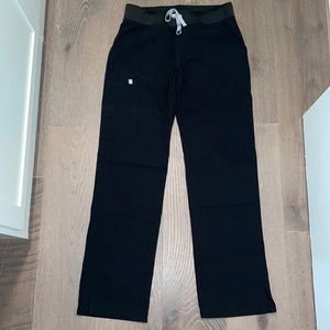 FIGS Women’s Scrub Pant (pair 2 of 2)